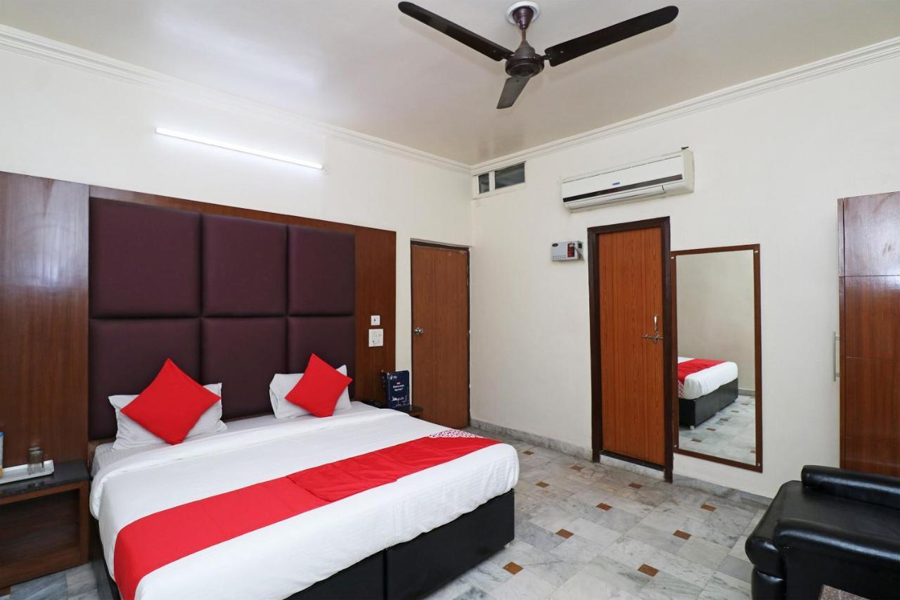 Oyo Hotel Ashoka International Kánpur Exteriér fotografie