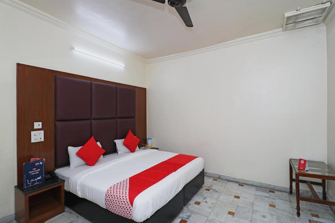 Oyo Hotel Ashoka International Kánpur Exteriér fotografie