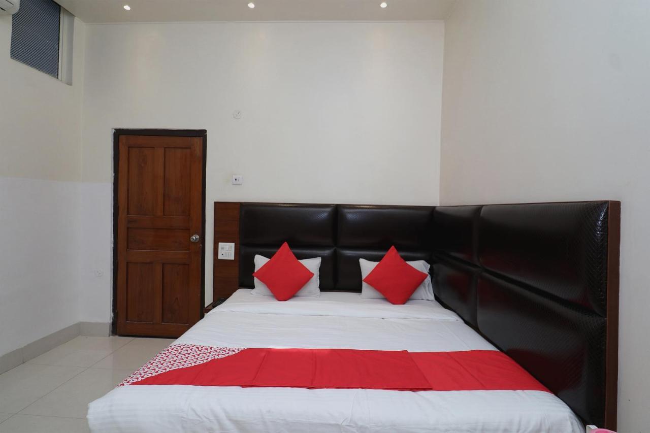 Oyo Hotel Ashoka International Kánpur Exteriér fotografie